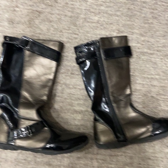 Kenneth Cole Reaction Girls Boots sz 4 - Picture 6 of 6